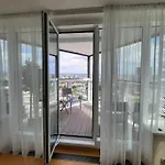 Unrivaled Look Over The City, 27th. Floor, Access 24/7 Lejlighed